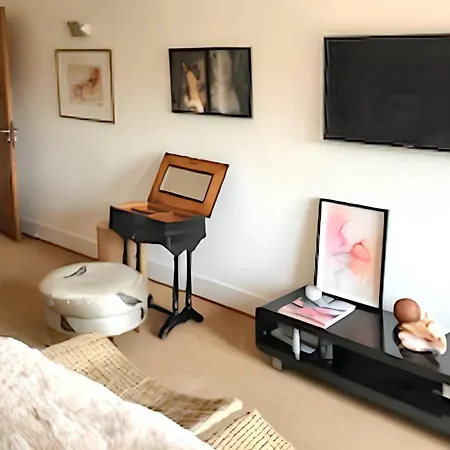 Maison D'exception A Arbonne, Piscine Privee Saisonniere. * ארבון