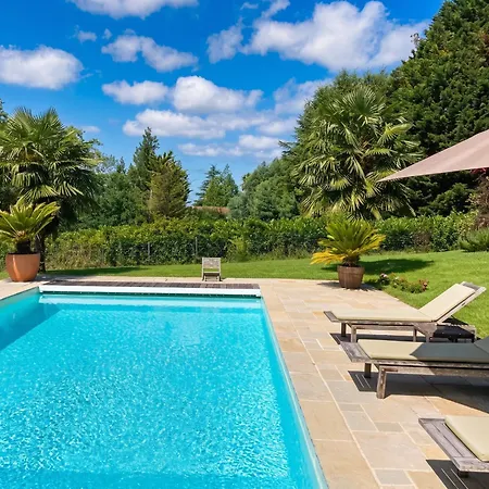 Maison D'exception A Arbonne, Piscine Privee Saisonniere. * Arbonne