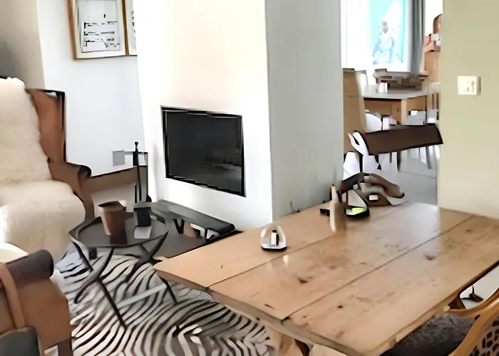 Maison D'exception à Arbonne, Piscine Privée Saisonnière. Сasa de vacaciones